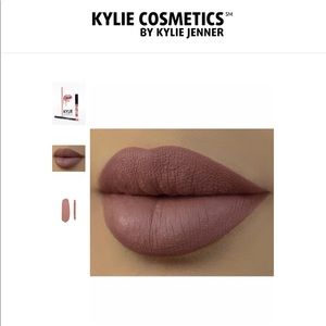 Kylie Jenner Maliboo Matte lip kit